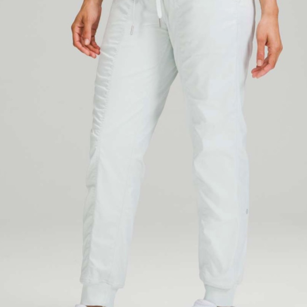 Lululemon Dance Studio Jogger *Lined